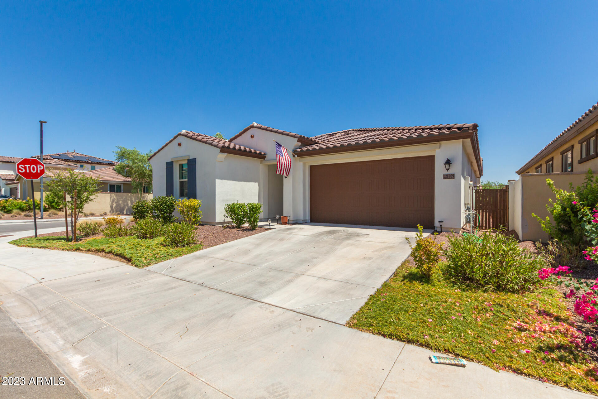 21009 West Berkeley Road Buckeye, AZ 85396 - Photo 5 of 39 03-Berkeley