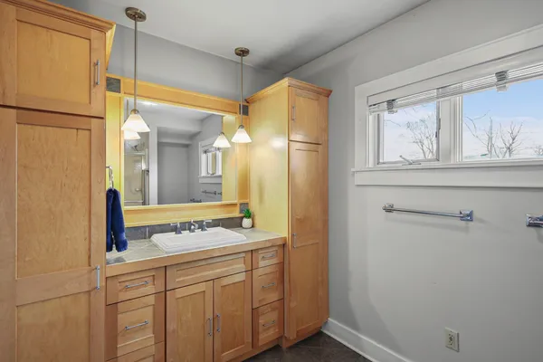 $705,000 | 155 Prairie Avenue, Prairie du Sac, WI 53578