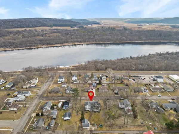 $705,000 | 155 Prairie Avenue, Prairie du Sac, WI 53578