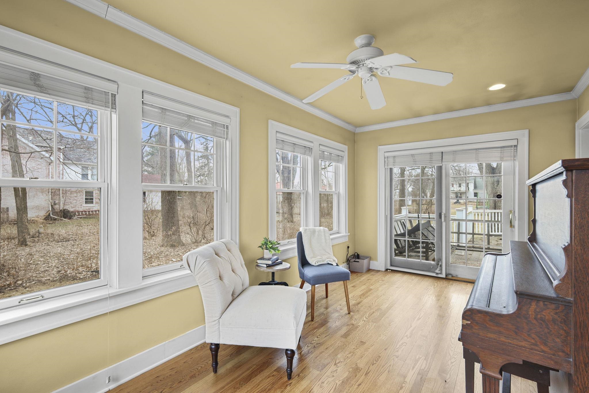 155 Prairie Avenue Prairie du Sac, WI 53578 - Photo 9 of 59