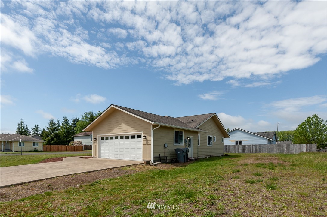 612 Woodside Road Cosmopolis, WA 98537 - Photo 2 of 22 Gallery Image 2