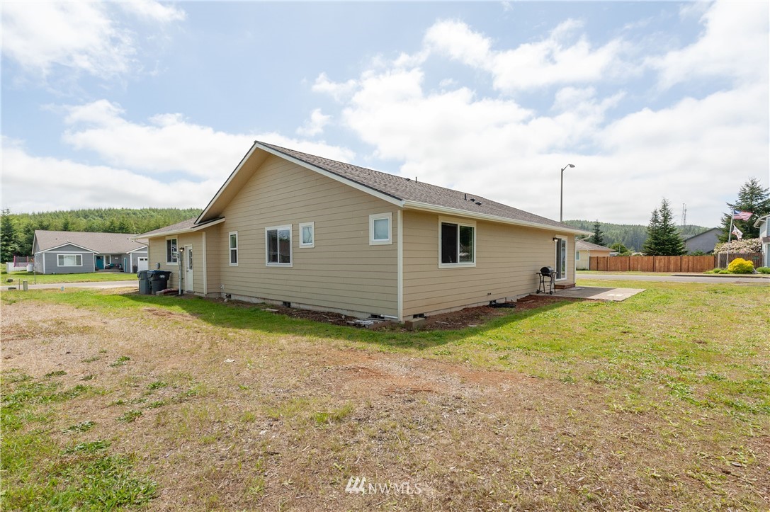 612 Woodside Road Cosmopolis, WA 98537 - Photo 22 of 22 Gallery Image 22