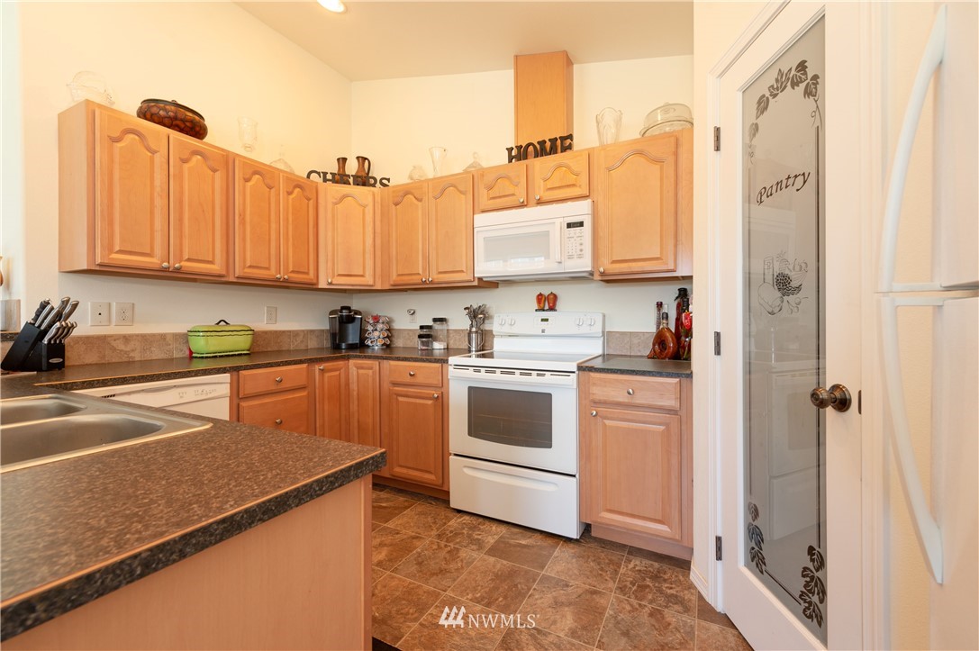 612 Woodside Road Cosmopolis, WA 98537 - Photo 8 of 22 Gallery Image 8