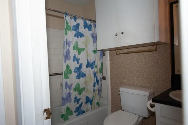 $1,500 | 7303 Grand Canyon Drive, Unit C, Austin, TX 78752