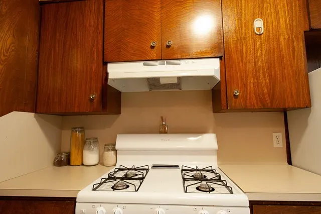 $1,500 | 7303 Grand Canyon Drive, Unit C, Austin, TX 78752