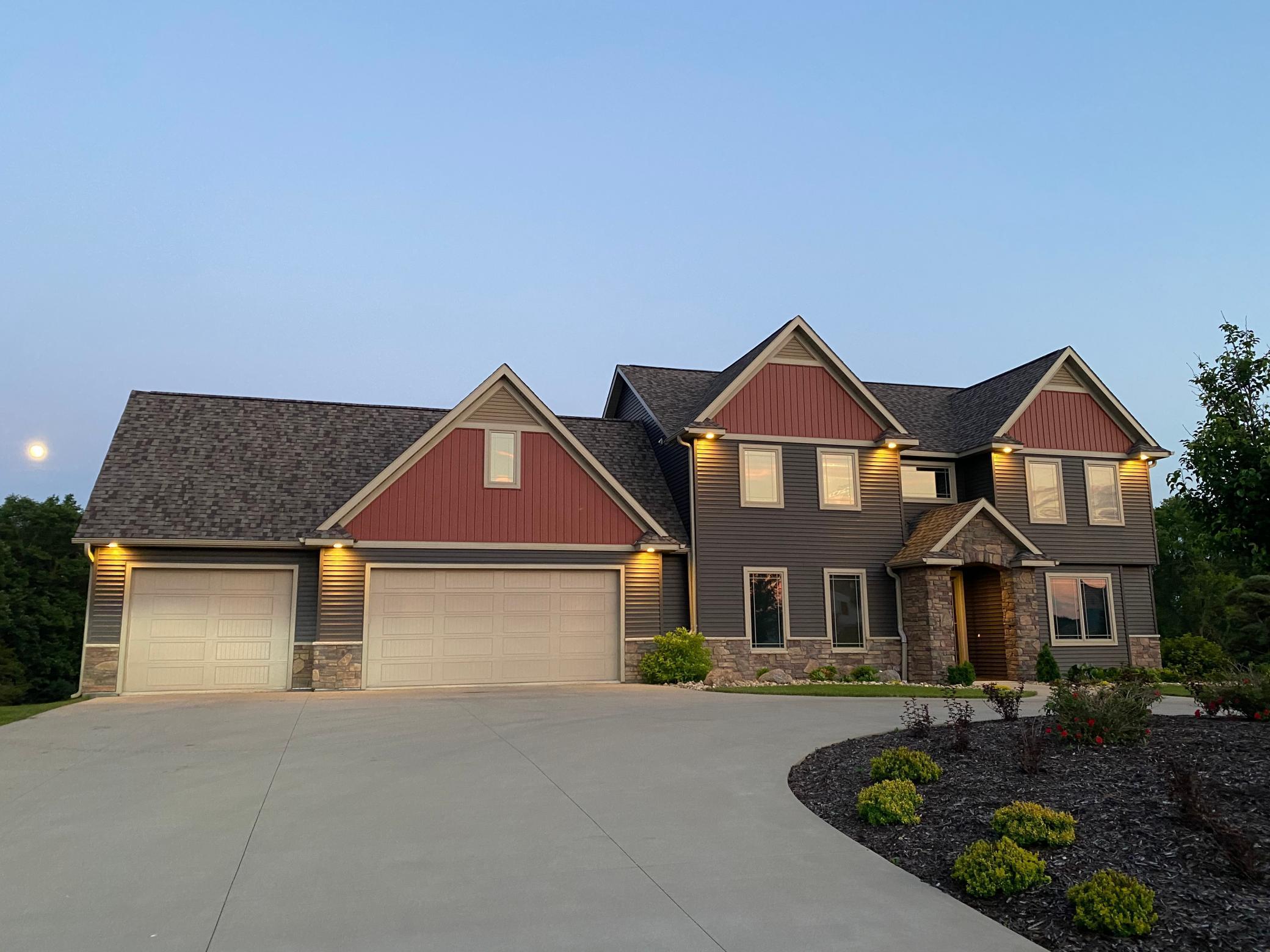 216 Majestic Road Northwest Rochester, MN 55901 - Photo 2 of 66
