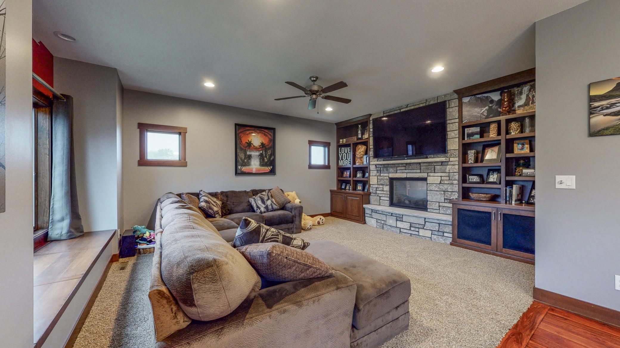 216 Majestic Road Northwest Rochester, MN 55901 - Photo 15 of 66