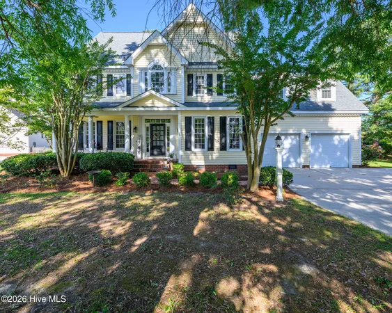 $600,000 | 906 Leeward Drive, Trent Woods, NC 28562