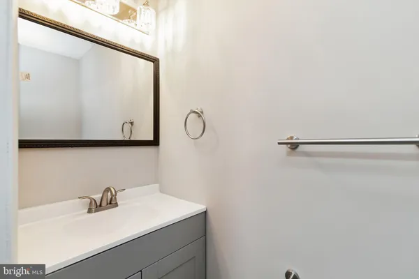 $2,650 | 3380 Longbow Court, Woodbridge, VA 22192