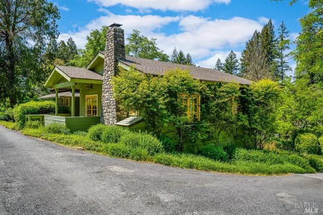 $5,500,000 | 20205 Tumbling McD Road, Philo, CA 95466