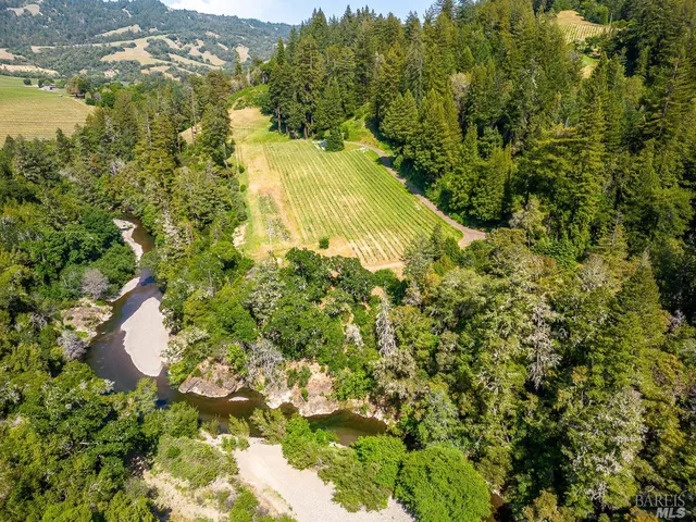 $5,500,000 | 20205 Tumbling McD Road, Philo, CA 95466