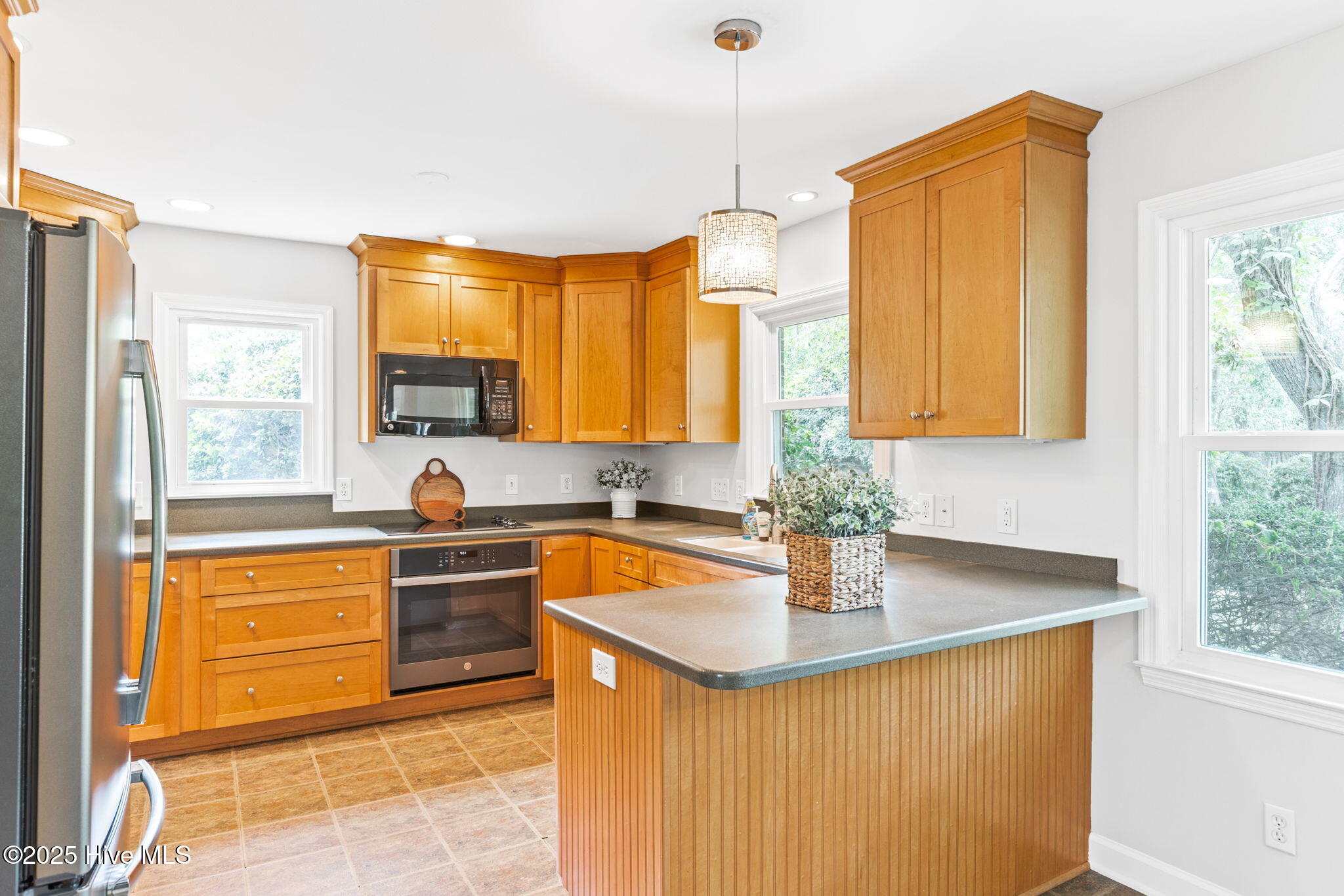 5477 Eastwind Road Wilmington, NC 28403 - Photo 13 of 33 14-web-or-mls-5477-eastwind-rd