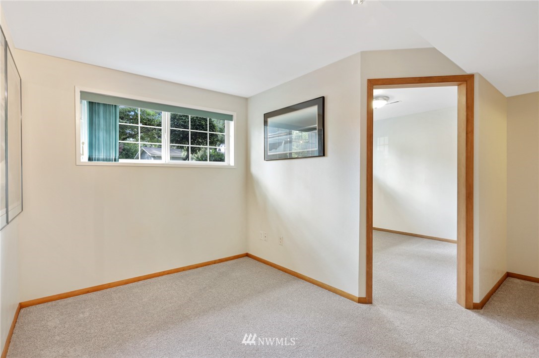 20548 Southeast 159th Street Renton, WA 98059 - Photo 20 of 25 Gallery Image 20