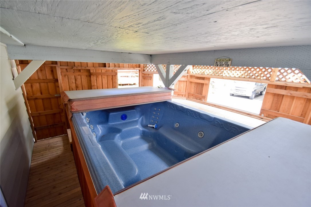 20548 Southeast 159th Street Renton, WA 98059 - Photo 5 of 25 Gallery Image 5