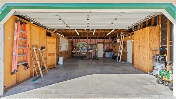 $575,000 | 9475 Central Apple Valley, Apple Valley, CA 92308