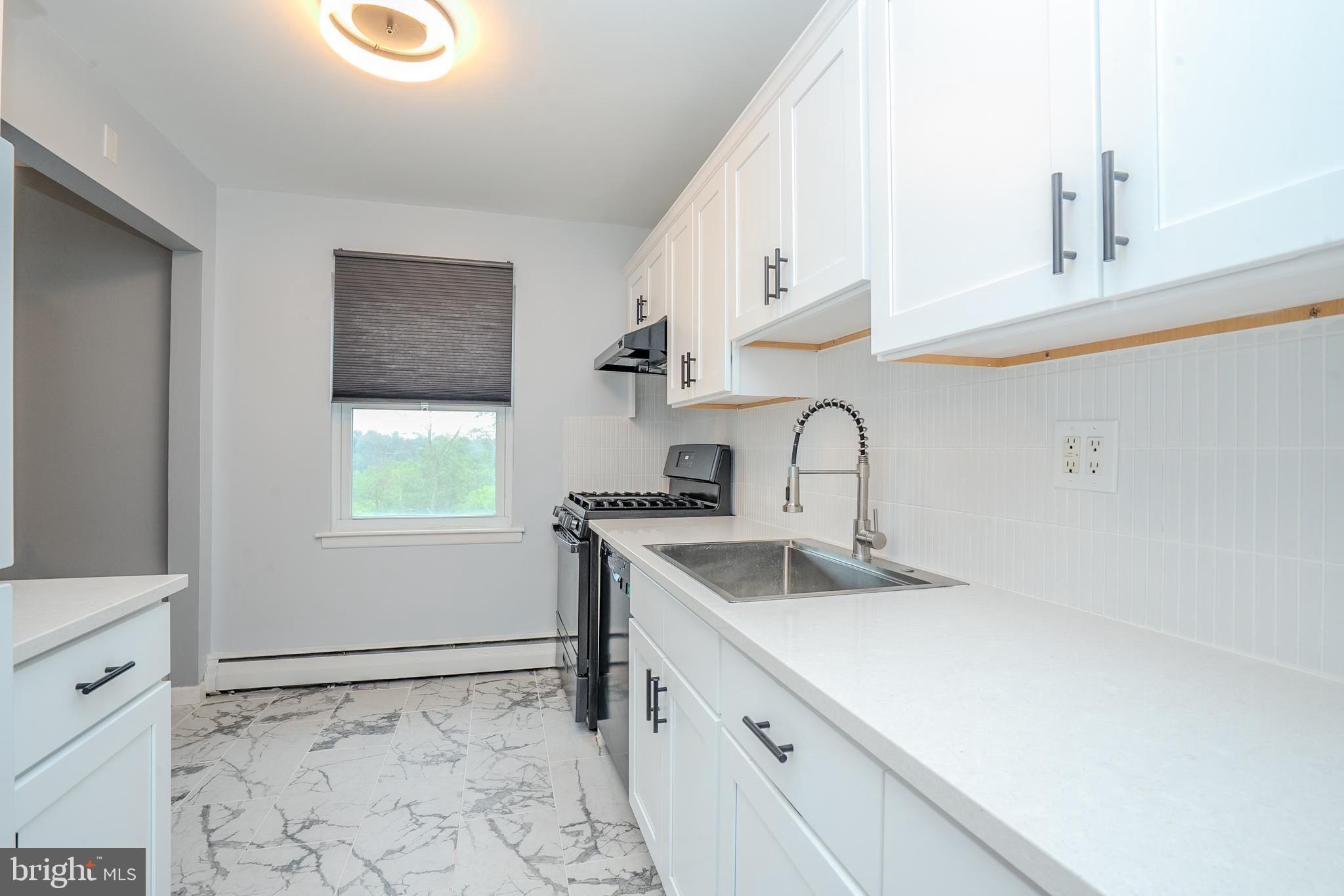 93 Fox Road, Unit 6B Edison, NJ 08817 - Photo 5 of 28 Gallery Image 5