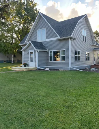 $319,000 | 307 Vance Avenue South, Erskine, MN 56535