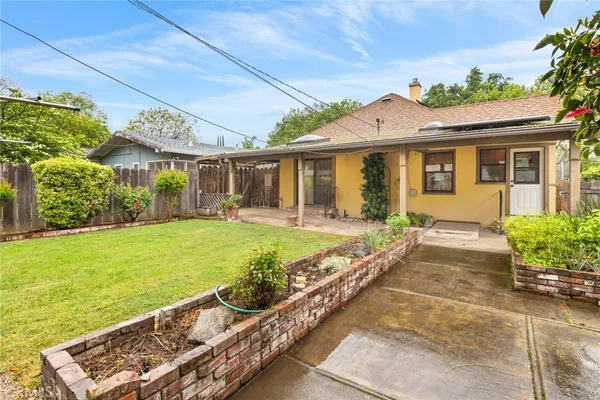 $389,000 | 782 East 8th Street, Chico, CA 95928