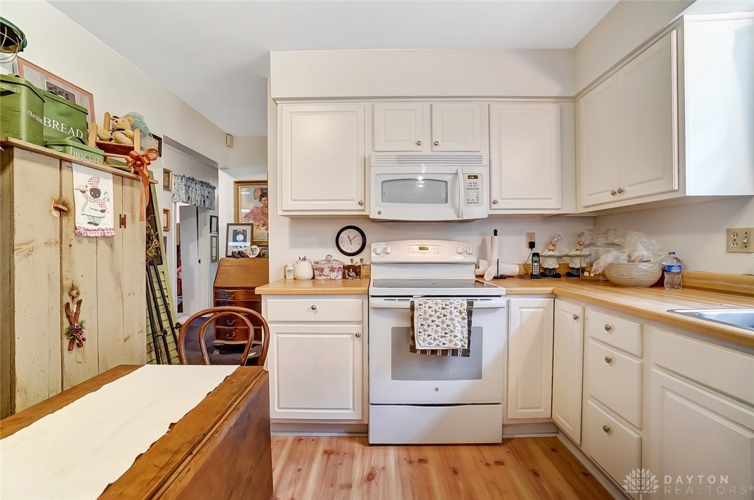 318 Imogene Road Dayton, OH 45405 - Photo 14 of 34 Gallery Image 14