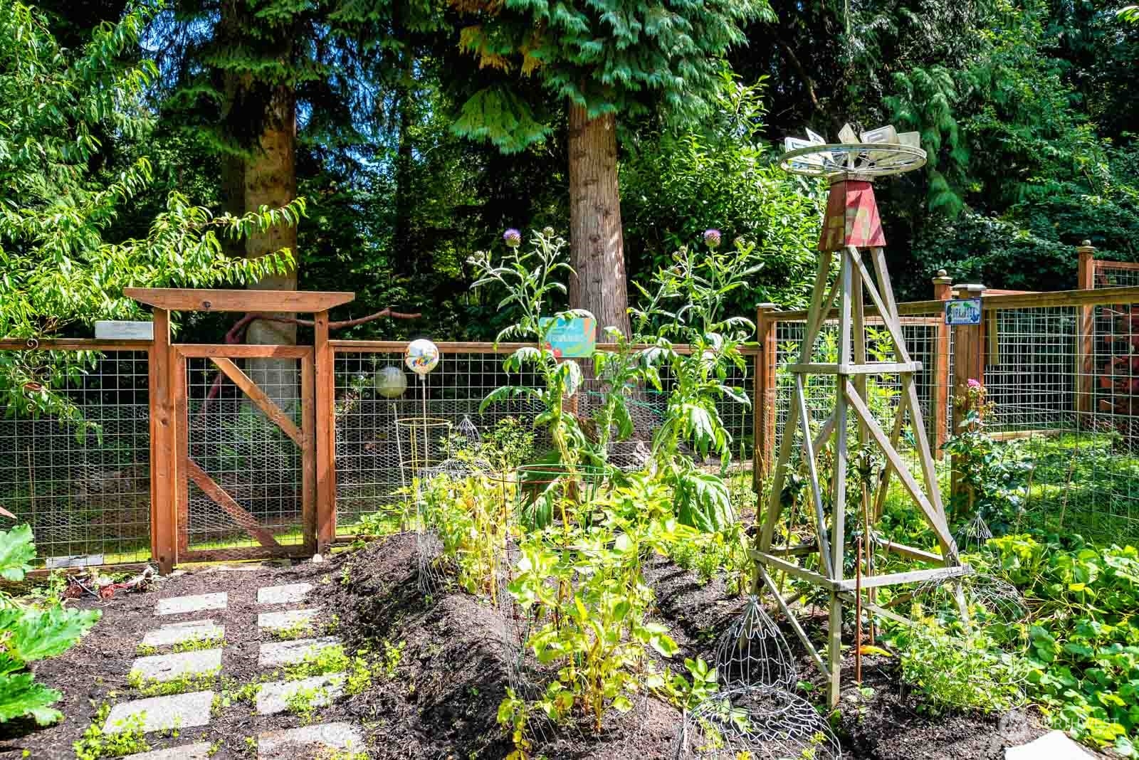 4903 Saratoga Road Langley, WA 98260 - Photo 33 of 40 a view of outdoor space and garden