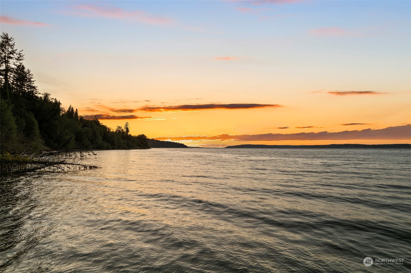 4903 Saratoga Road Langley, WA 98260 - Photo 40 of 40 a view of an ocean