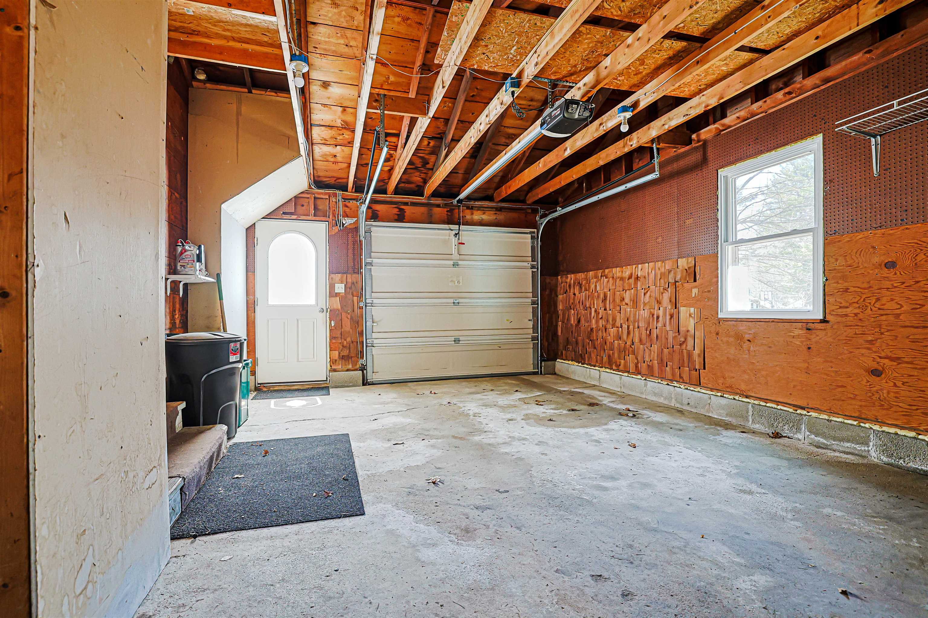 19 Strafford Road Dover, NH 03820 - Photo 27 of 35