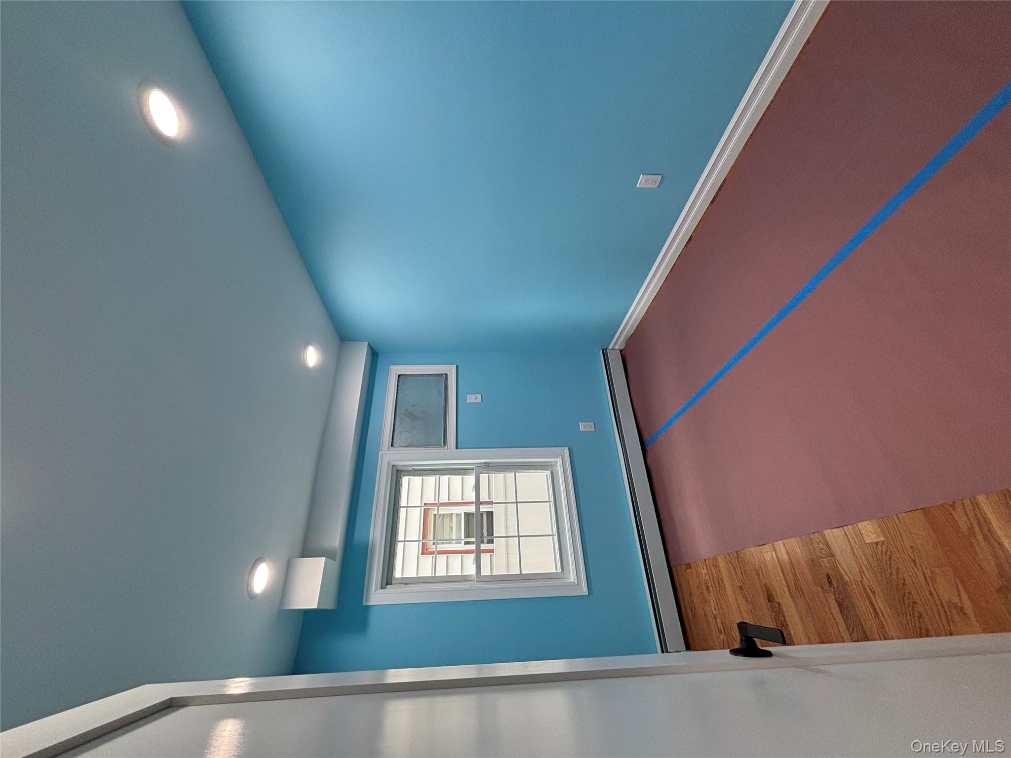 104-39 210th Street Queens, NY 11429 - Photo 5 of 18