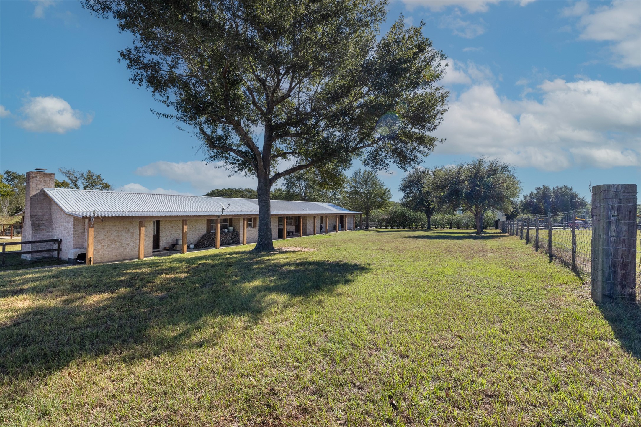 1611 Koy Road Bellville, TX 77418 - Photo 4 of 44 a view of a house with a yard