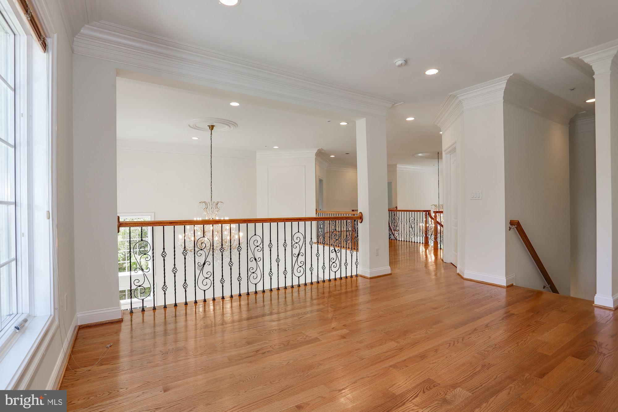 8705 Falls Road Potomac, MD 20854 - Photo 38 of 67 Upper level library/office