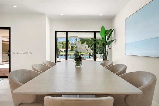 $2,900,000 | 10945 Southwest 75th Court, Pinecrest, FL 33156