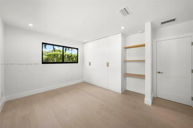 $2,900,000 | 10945 Southwest 75th Court, Pinecrest, FL 33156