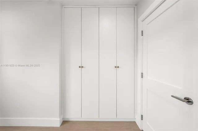 $2,900,000 | 10945 Southwest 75th Court, Pinecrest, FL 33156