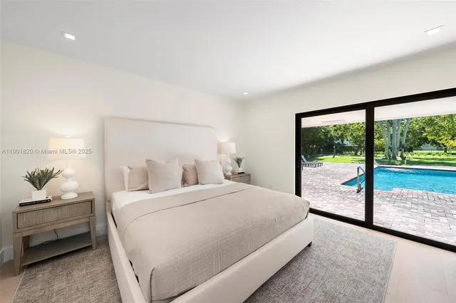 $2,900,000 | 10945 Southwest 75th Court, Pinecrest, FL 33156