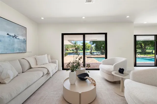 $2,900,000 | 10945 Southwest 75th Court, Pinecrest, FL 33156