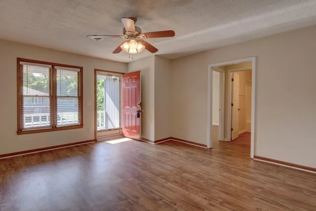 $1,275 | 4192 Spirea Drive, Unit H, Wilmington, NC 28403