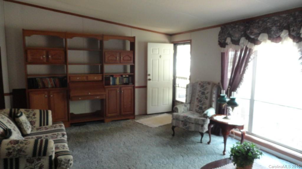 5021 Raintree Lane, Unit 40 Maiden, NC 28650 - Photo 4 of 22 Gallery Image 4