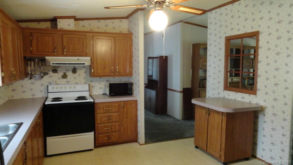 5021 Raintree Lane, Unit 40 Maiden, NC 28650 - Photo 6 of 22 Gallery Image 6