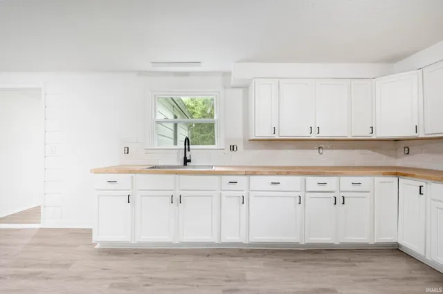 $182,500 | 2702 Westward Drive, Fort Wayne, IN 46809