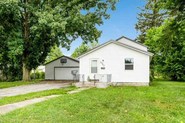 $182,500 | 2702 Westward Drive, Fort Wayne, IN 46809