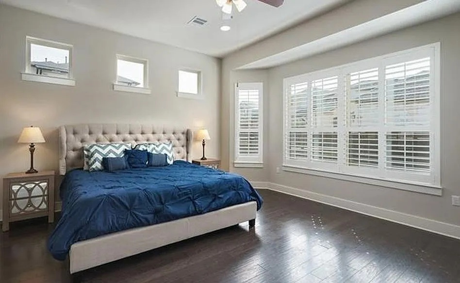 11016 Cut Plains Loop Austin, TX 78726 - Photo 5 of 12 Large Primary Bedroom