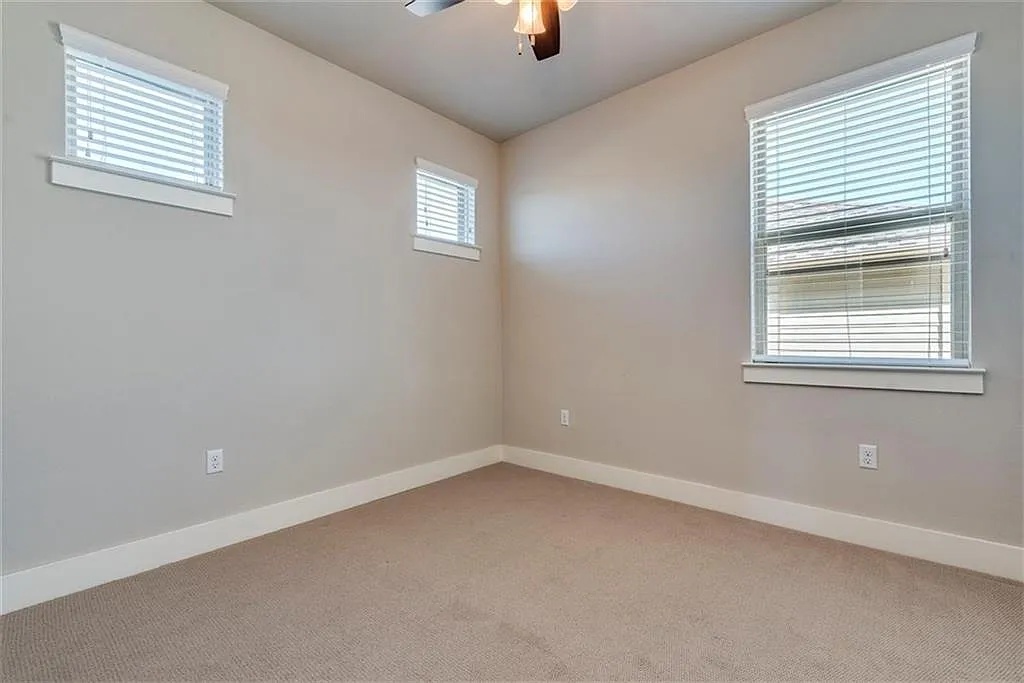 11016 Cut Plains Loop Austin, TX 78726 - Photo 8 of 12