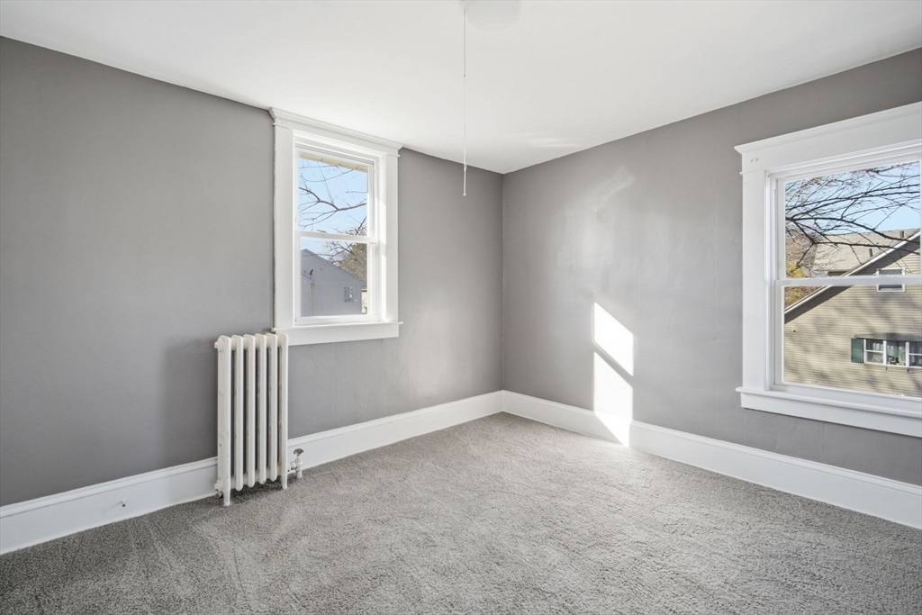 152 Monrovia Street Springfield, MA 01104 - Photo 18 of 29 Gallery Image 18