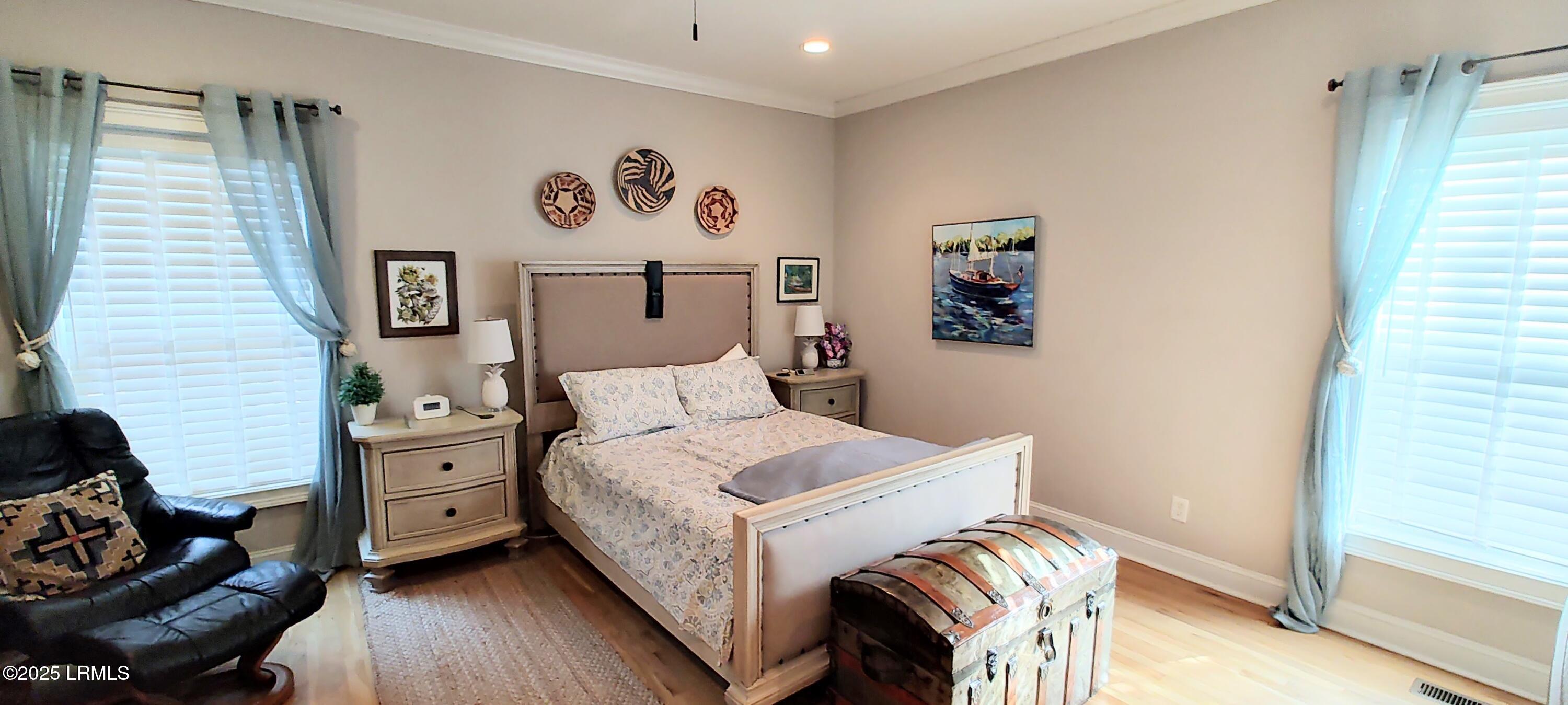 503 Waight Street Beaufort, SC 29902 - Photo 19 of 38 IMG_20251121_133217572_HDR