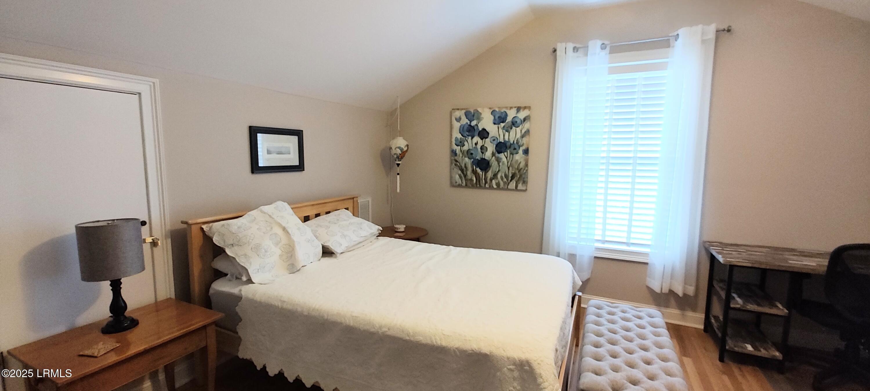 503 Waight Street Beaufort, SC 29902 - Photo 29 of 38 IMG_20251121_133453038