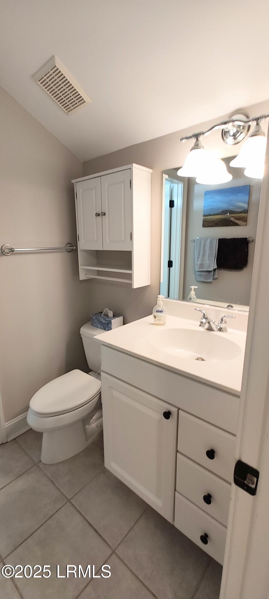 503 Waight Street Beaufort, SC 29902 - Photo 31 of 38 IMG_20251121_133720800