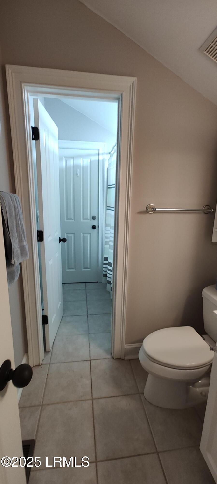 503 Waight Street Beaufort, SC 29902 - Photo 32 of 38 IMG_20251121_133725901