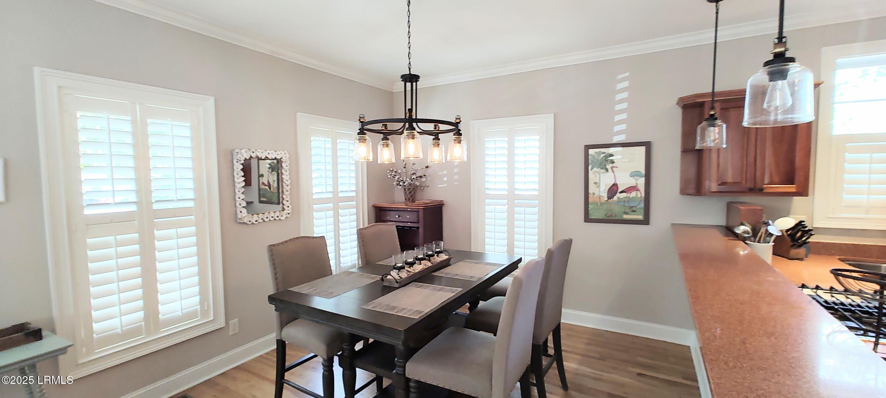 503 Waight Street Beaufort, SC 29902 - Photo 6 of 38 IMG_20251121_132724511