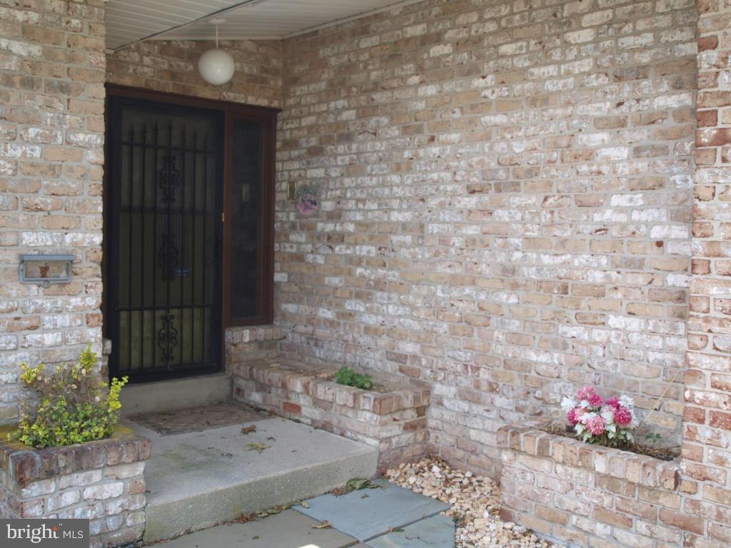 95 Northview Road Lititz, PA 17543 - Photo 5 of 30