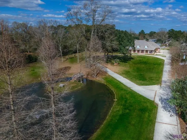$2,500,000 | 13505 North Amiss Road, Baton Rouge, LA 70810