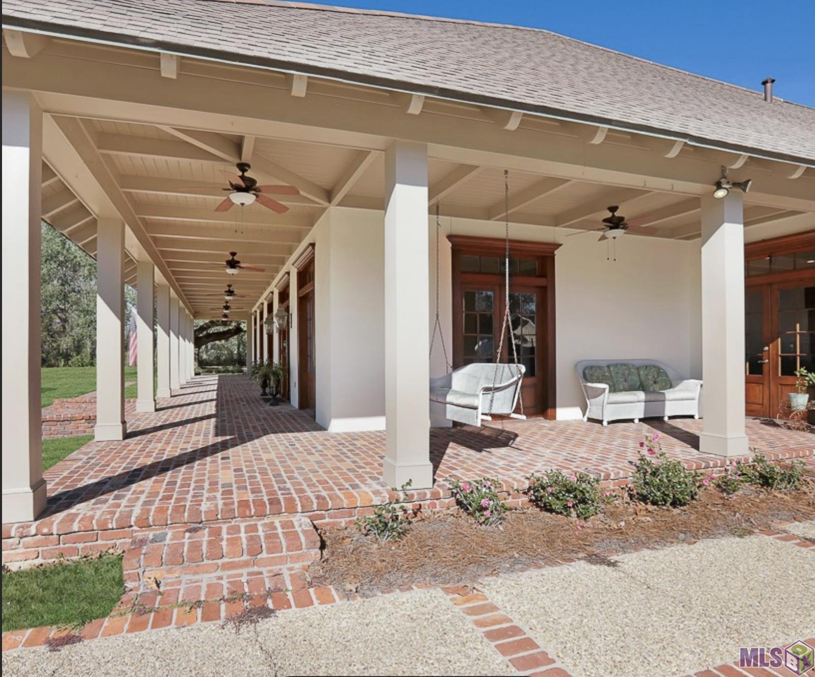 13505 North Amiss Road Baton Rouge, LA 70810 - Photo 4 of 48 Wrap Around Porch